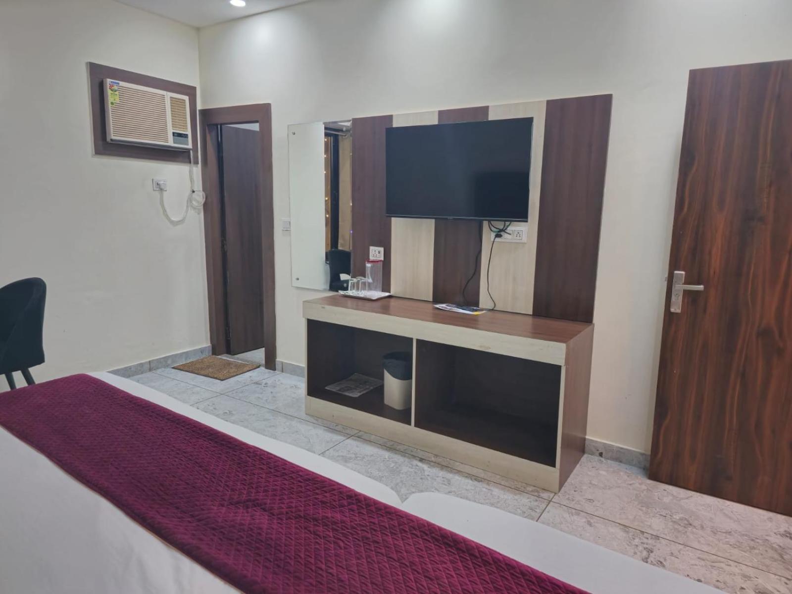 Hotel Satya Residency Katra  Esterno foto