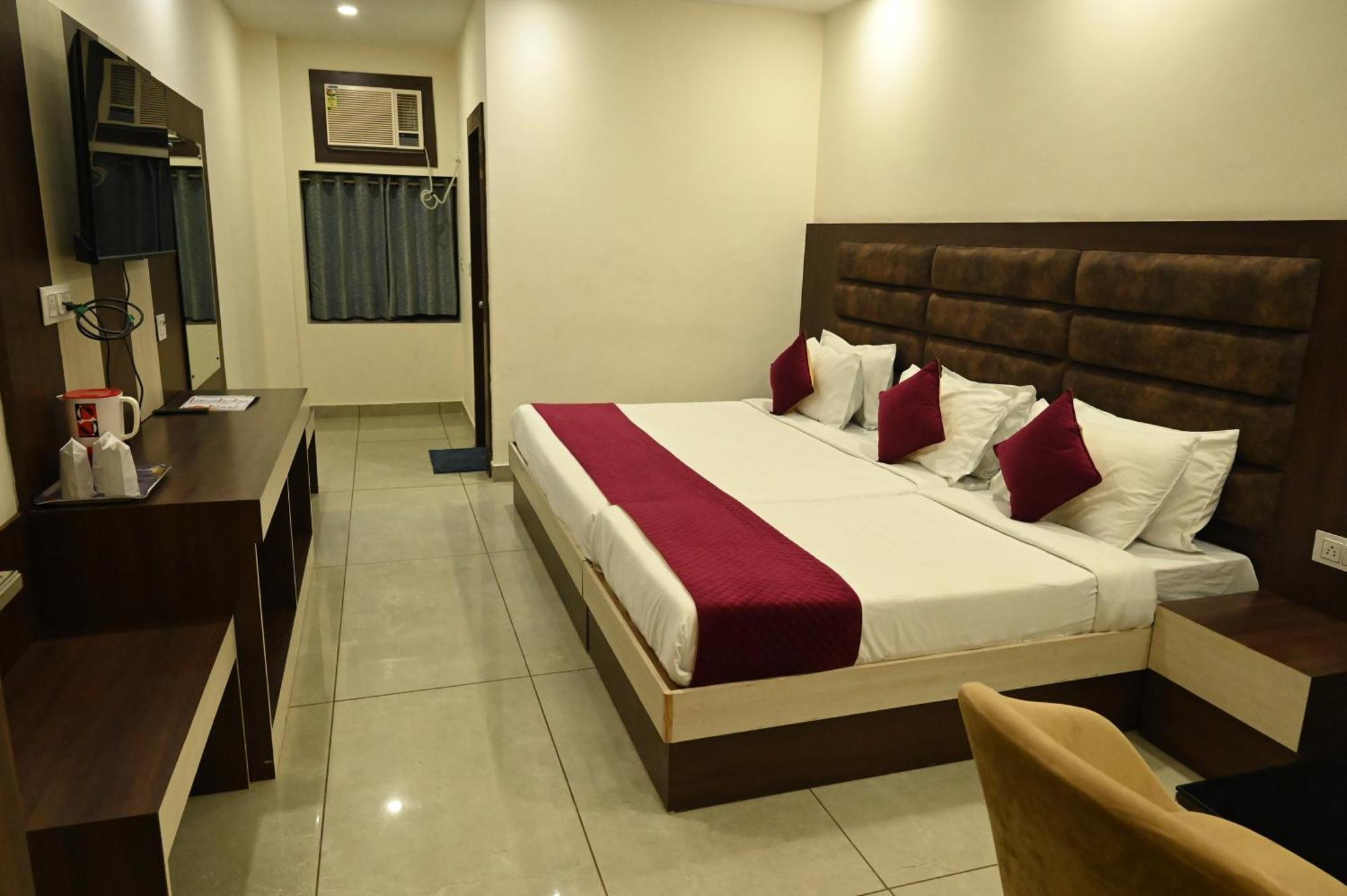 Hotel Satya Residency Katra  Esterno foto