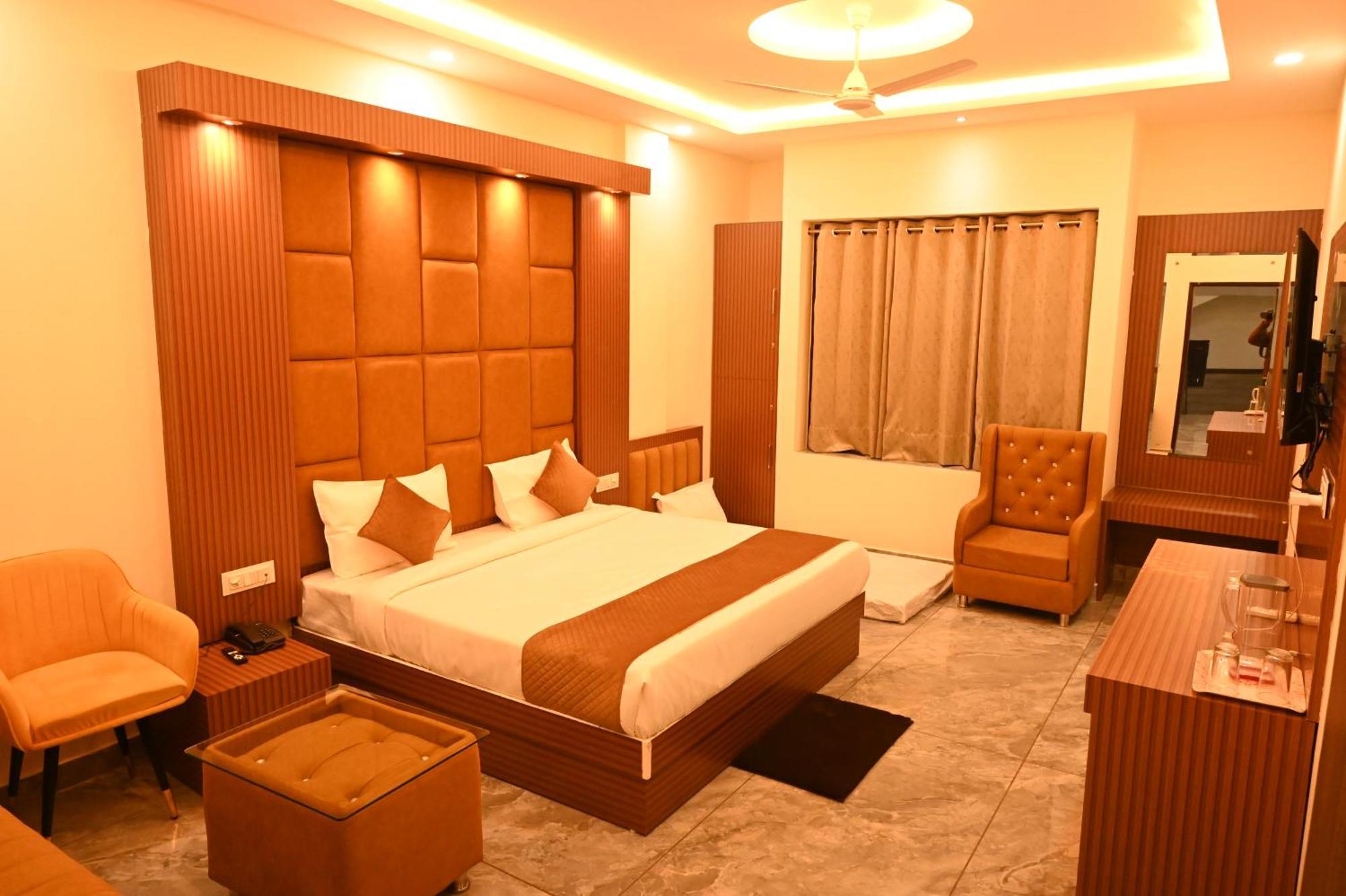 Hotel Satya Residency Katra  Esterno foto