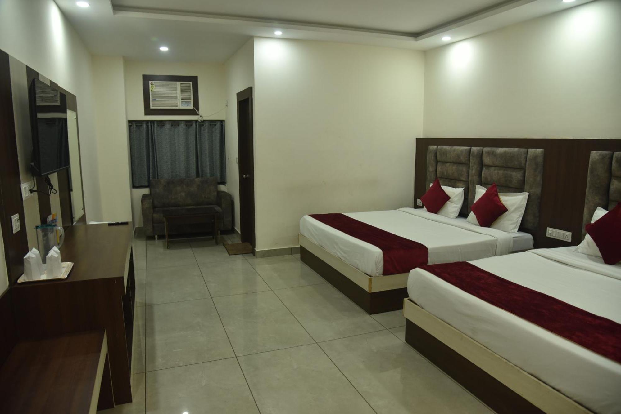 Hotel Satya Residency Katra  Esterno foto